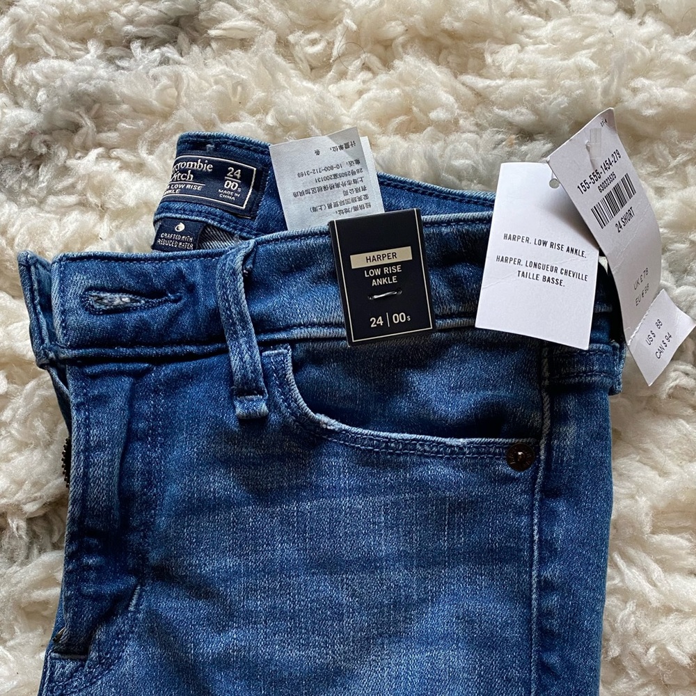 NWT Abercrombie jeans